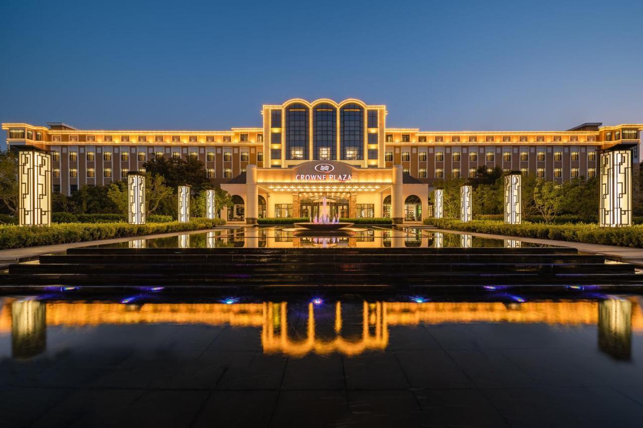 Crowne Plaza Zhengzhou, An Ihg Hotel Exterior foto